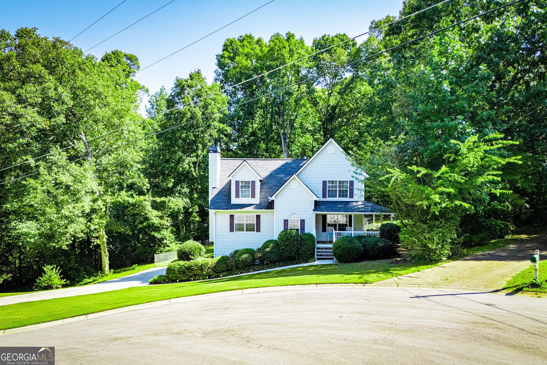 4 bedroom, 3 bathroom, 1,845 sq ft single family residence for sale at 91 Bridgewood Drive, Douglasville, GA 30134 — photo 2