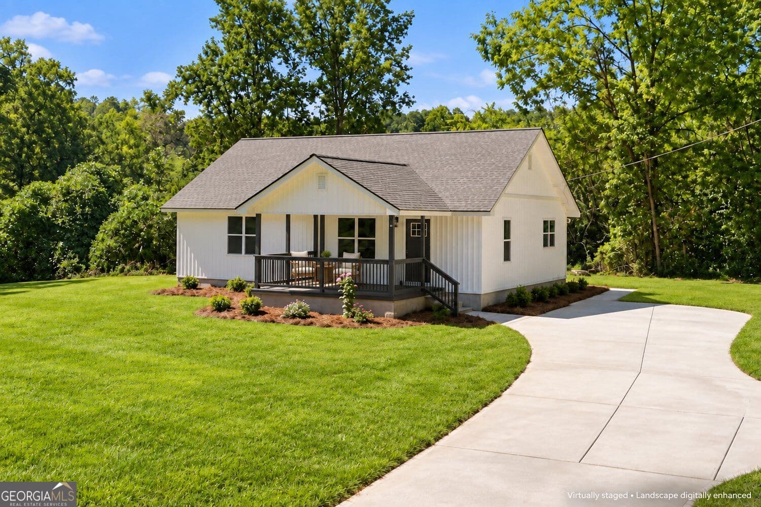 2 bedroom, 2 bathroom, 1,200 sq ft single family residence for sale at 185 McPherson Church Road, Dallas, GA 30132