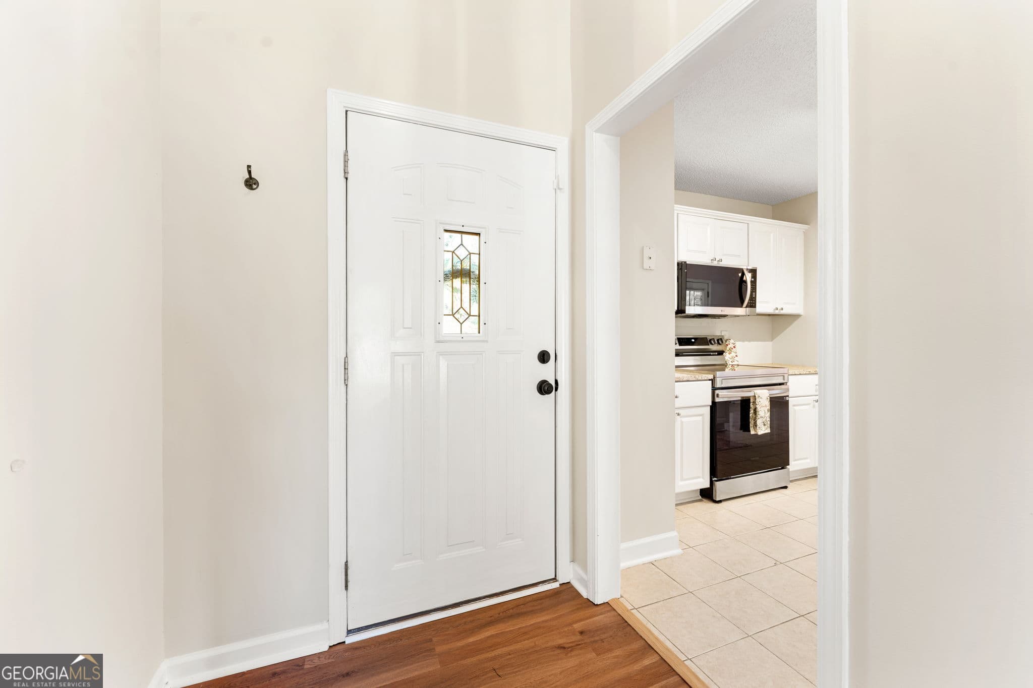 3 bedroom, 2 bathroom, 1,326 sq ft single family residence for sale at 323 Links View Drive, Bonaire, GA 31005 — photo 7