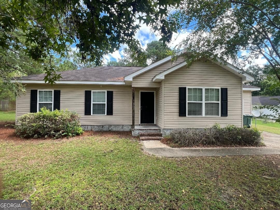 3 bedroom, 2 bathroom, 1,339 sq ft single family residence for sale at 107 WestWay Court, Statesboro, GA 30461 — photo 3