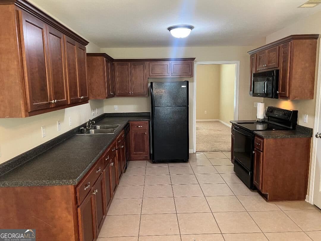 3 bedroom, 2 bathroom, 1,339 sq ft single family residence for sale at 107 WestWay Court, Statesboro, GA 30461 — photo 8