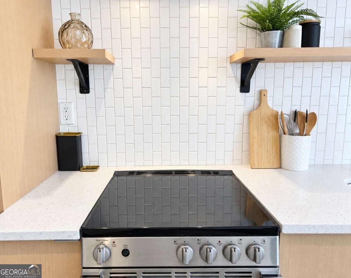 1 bedroom, 1 bathroom, 496 sq ft condominium for sale at 1805 Harvard Avenue 306, College Park, GA 30337 — photo 5