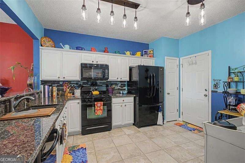 3 bedroom, 2.5 bathroom, 1,776 sq ft townhouse for sale at 151 Regent Place, Woodstock, GA 30188 — photo 7