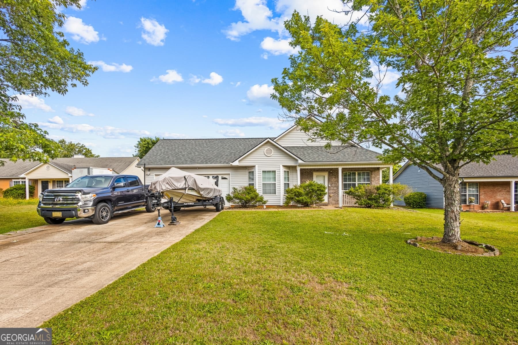 3 bedroom, 2 bathroom, 1,490 sq ft single family residence sold at 416 Underwood Court, Locust Grove, GA 30248