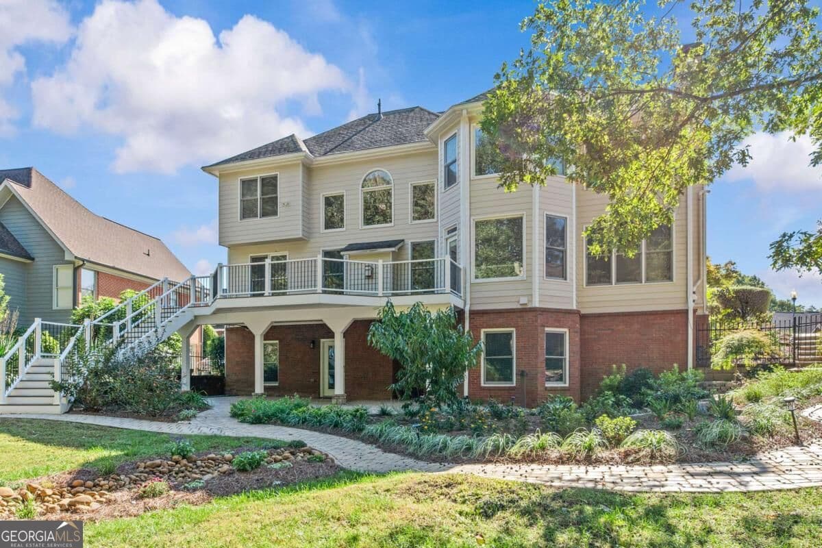 7 bedroom, 5 bathroom, 5,645 sq ft single family residence for sale at 3415 Greenside Court, Dacula, GA 30019 — photo 5