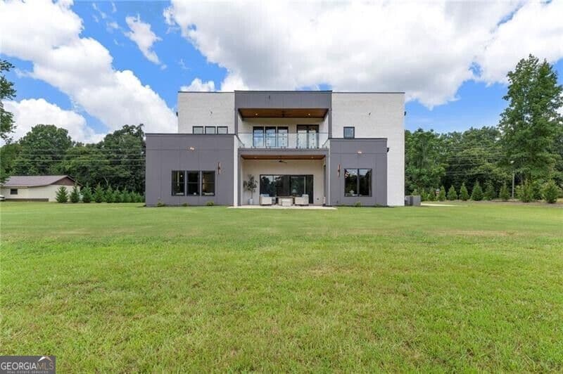 6 bedroom, 4.5 bathroom, 5,600 sq ft single family residence for sale at 360 Campground Road, Mcdonough, GA 30253 — photo 6