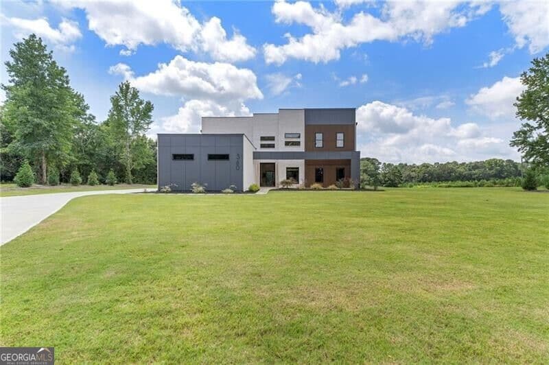 6 bedroom, 4.5 bathroom, 5,600 sq ft single family residence for sale at 360 Campground Road, Mcdonough, GA 30253 — photo 5