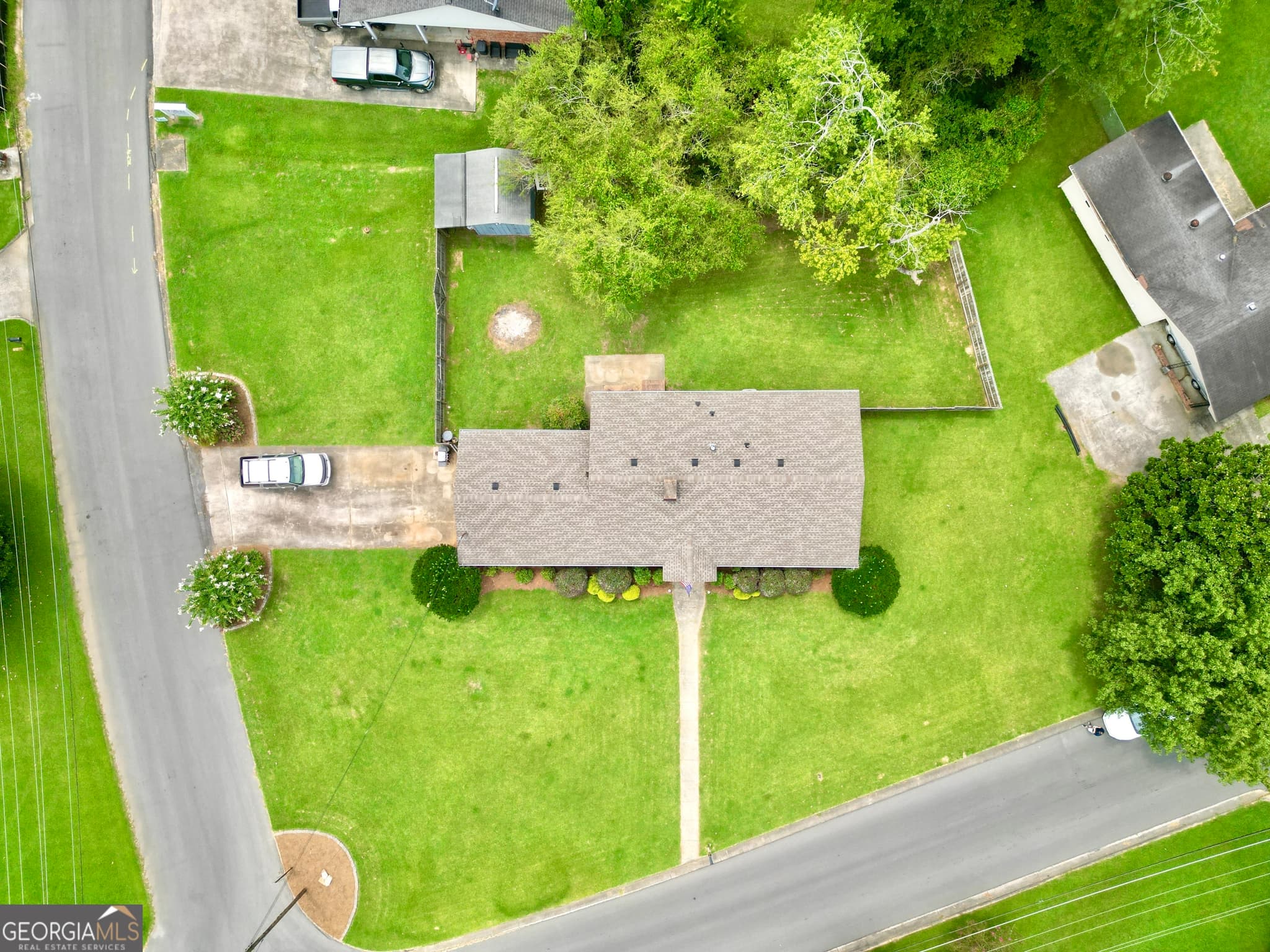3 bedroom, 1.5 bathroom, 1,680 sq ft single family residence for sale at 101 Beech Creek Drive, Rome, GA 30165 — photo 6