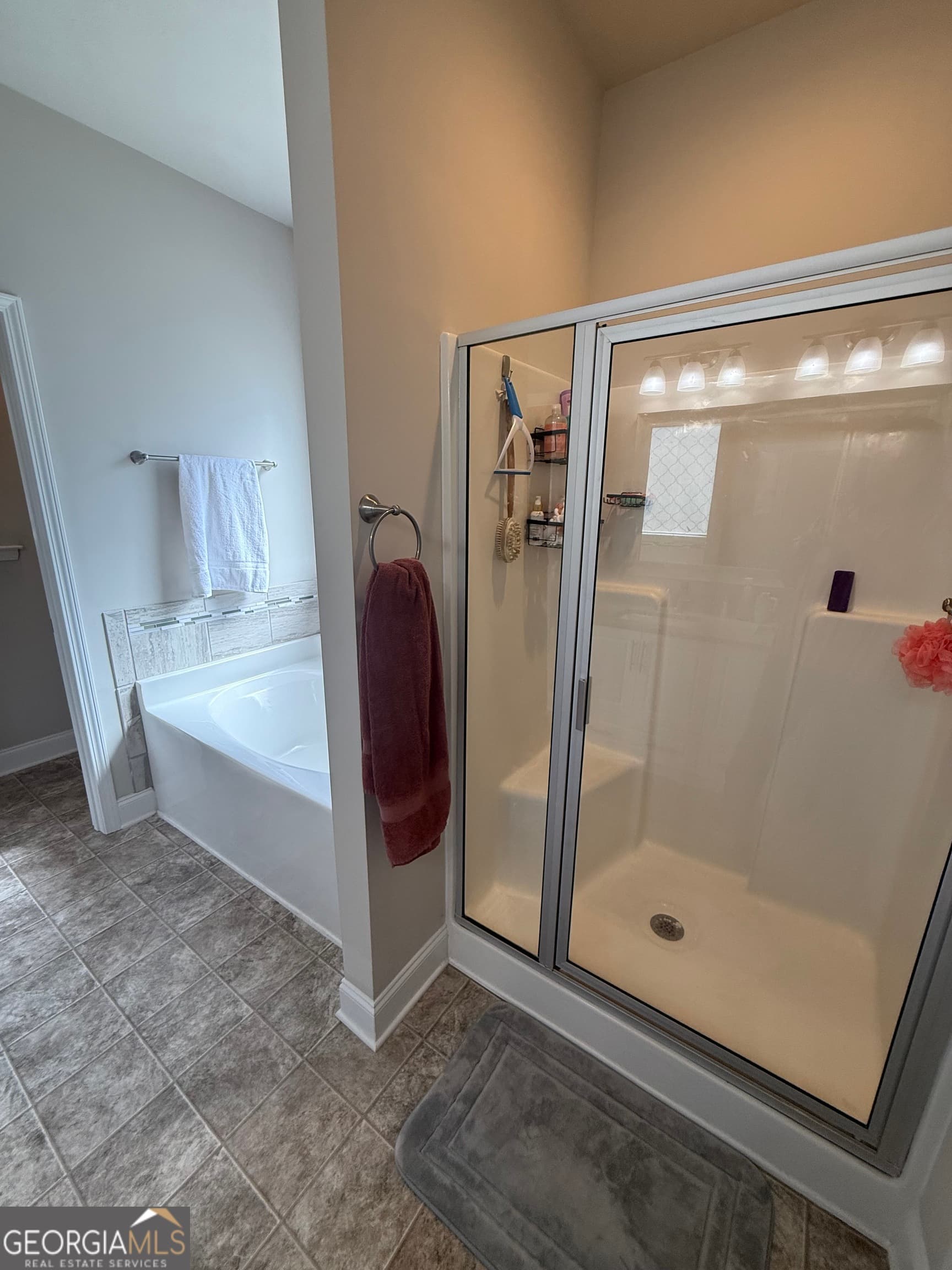 5 bedroom, 3.5 bathroom, 2,832 sq ft single family residence for sale at 136 Pebble Lane, Harlem, GA 30814 — photo 10