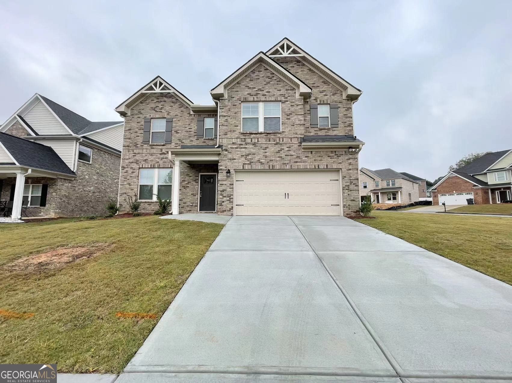 4 bedroom, 3.5 bathroom, 2,724 sq ft single family residence for rent at 928 Yancey Court, Loganville, GA 30052 for $2,595 a month — photo 1 of 1