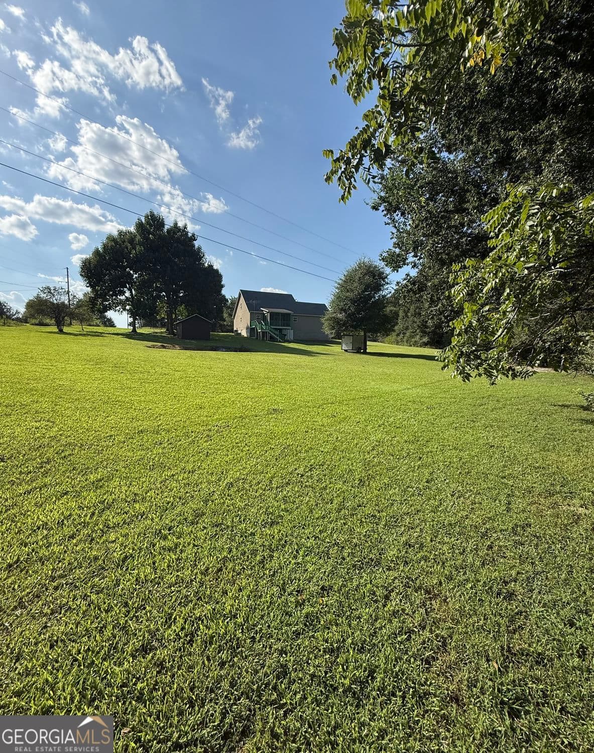 3 bedroom, 2.5 bathroom, 2,398 sq ft single family residence for sale at 1986 Hewell Road, Dewy Rose, GA 30634 — photo 5