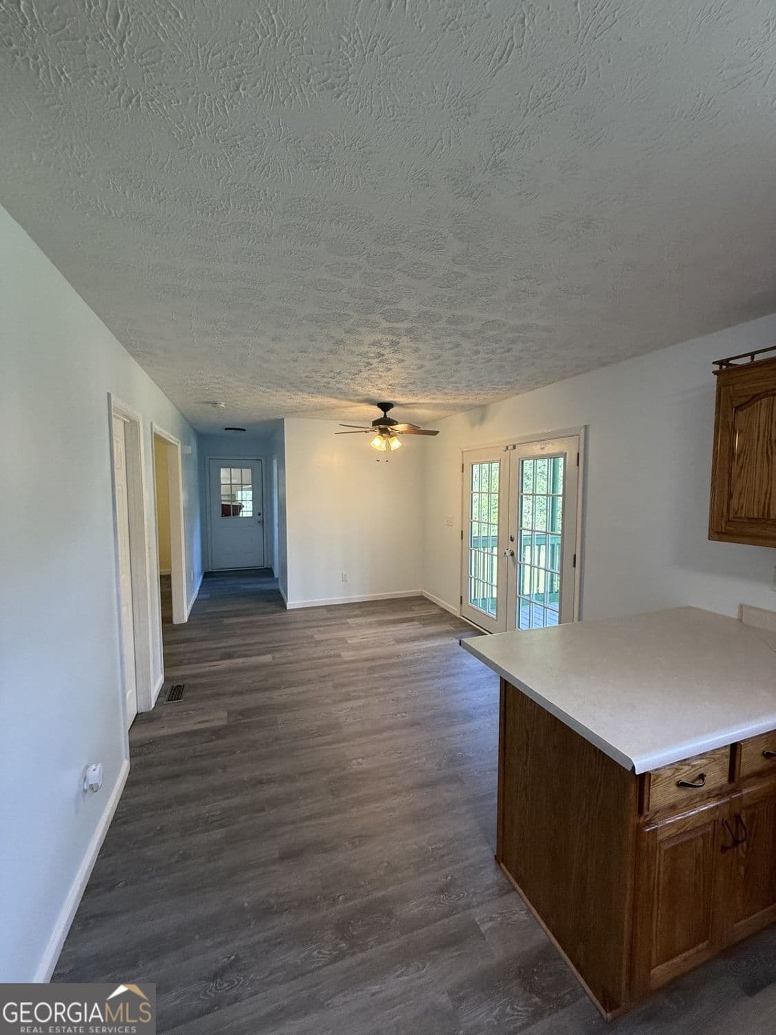 3 bedroom, 2.5 bathroom, 2,398 sq ft single family residence for sale at 1986 Hewell Road, Dewy Rose, GA 30634 — photo 10