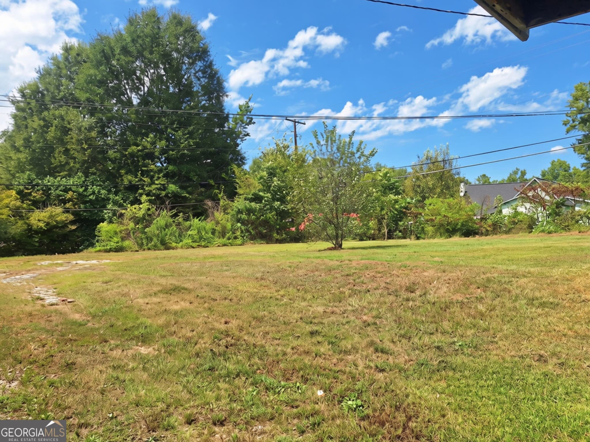 2 bedroom, 1 bathroom, 1,574 sq ft single family residence for sale at 102 Glenn Street, Valley, AL 36854 — photo 4