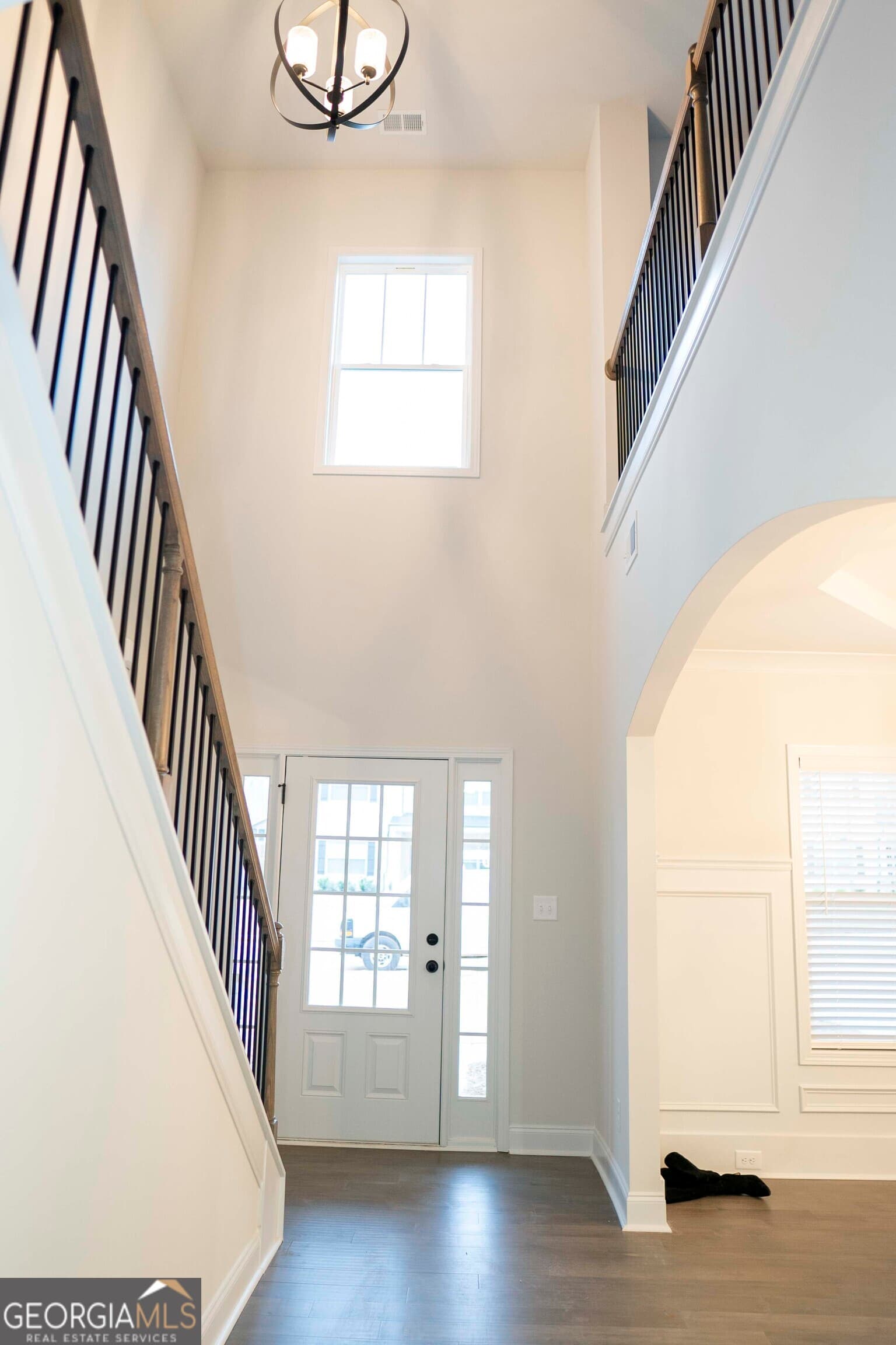 6 bedroom, 5 bathroom, 4,674 sq ft single family residence for sale at 101 Chambers Creek Circle, Bonaire, GA 31005 — photo 6