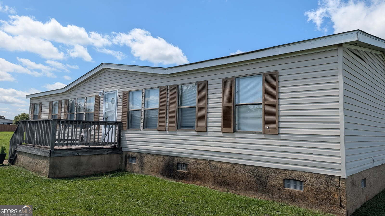 3 bedroom, 2 bathroom, 1,512 sq ft manufactured home,single family residence for sale at 109 Crestmont Court, Byron, GA 31008 — photo 2