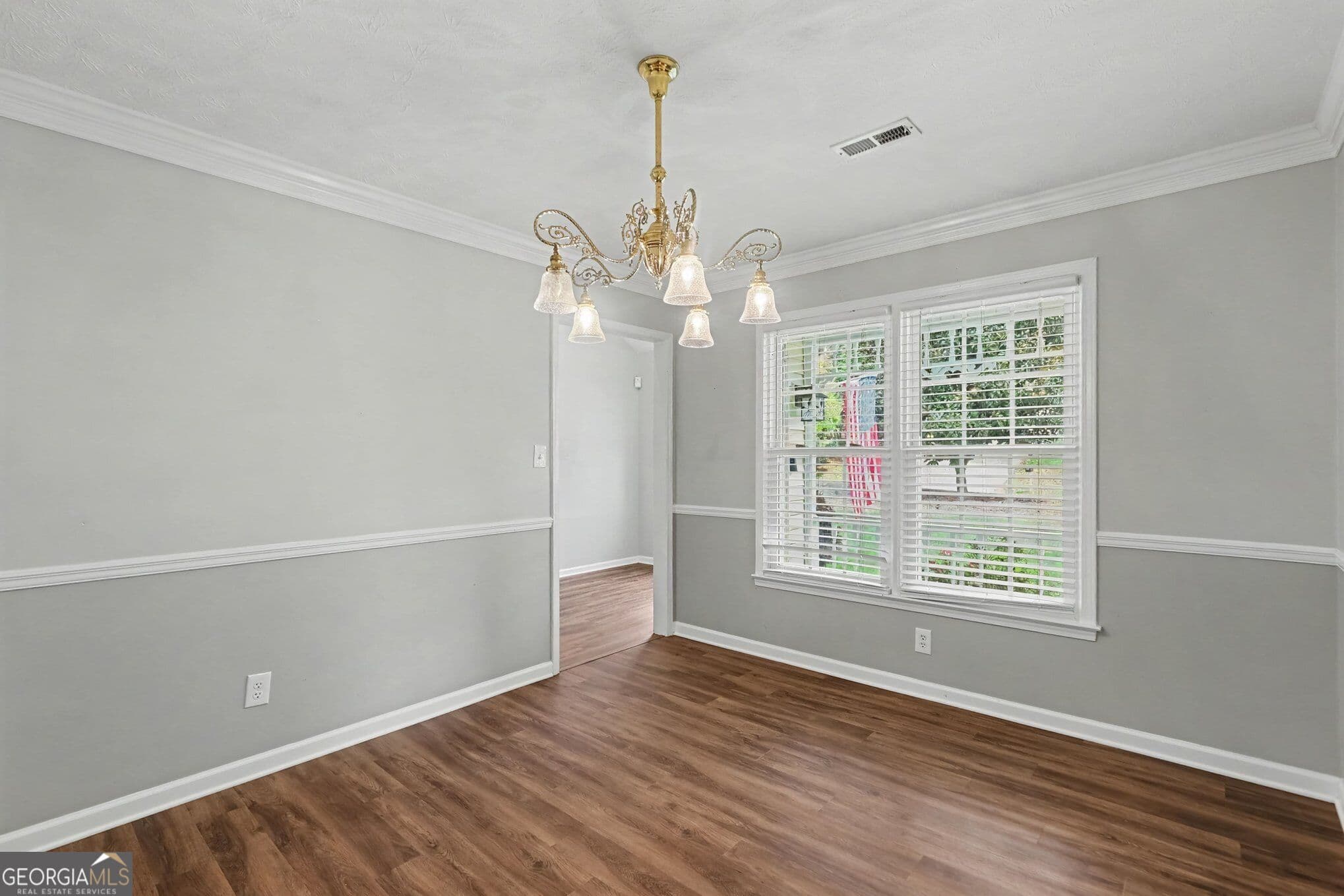 5 bedroom, 3.5 bathroom, 4,200 sq ft single family residence for sale at 111 Edgewater Way, Peachtree City, GA 30269 — photo 9