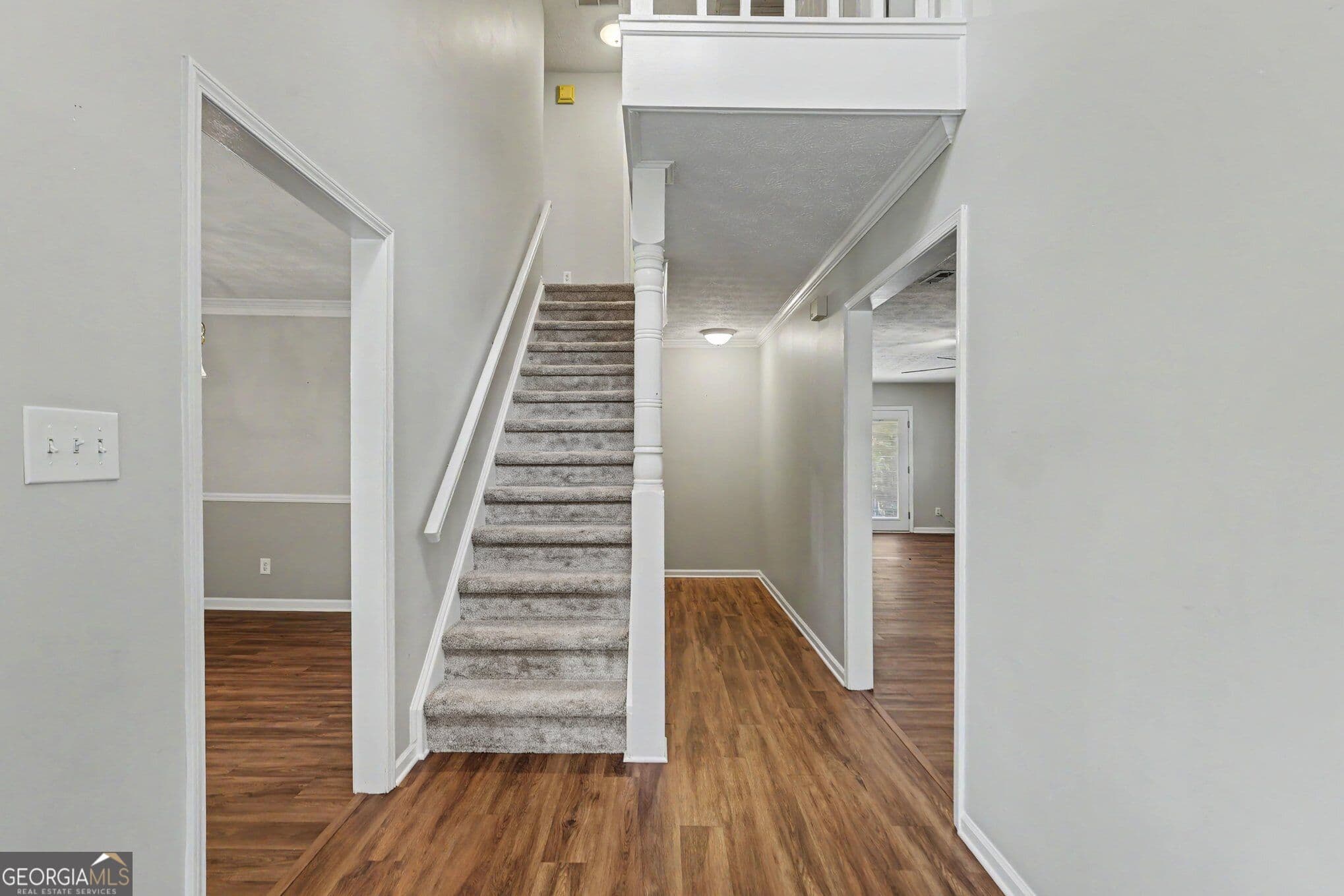 5 bedroom, 3.5 bathroom, 4,200 sq ft single family residence for sale at 111 Edgewater Way, Peachtree City, GA 30269 — photo 4