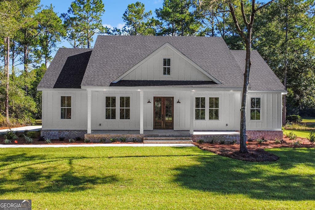 3 bedroom, 2.5 bathroom, 2,003 sq ft single family residence for sale at 1499 Sapelo Park Drive, Townsend, GA 31331
