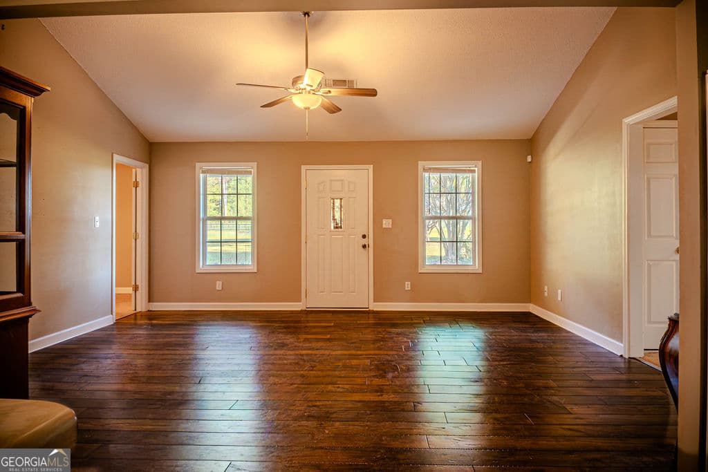 3 bedroom, 2 bathroom, 1,443 sq ft single family residence for sale at 980 W Ellis Road, Griffin, GA 30223 — photo 8
