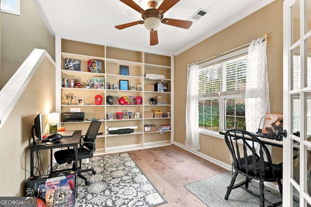4 bedroom, 3 bathroom, 2,454 sq ft single family residence for sale at 7620 Lanier View Ridge, Cumming, GA 30041 — photo 9