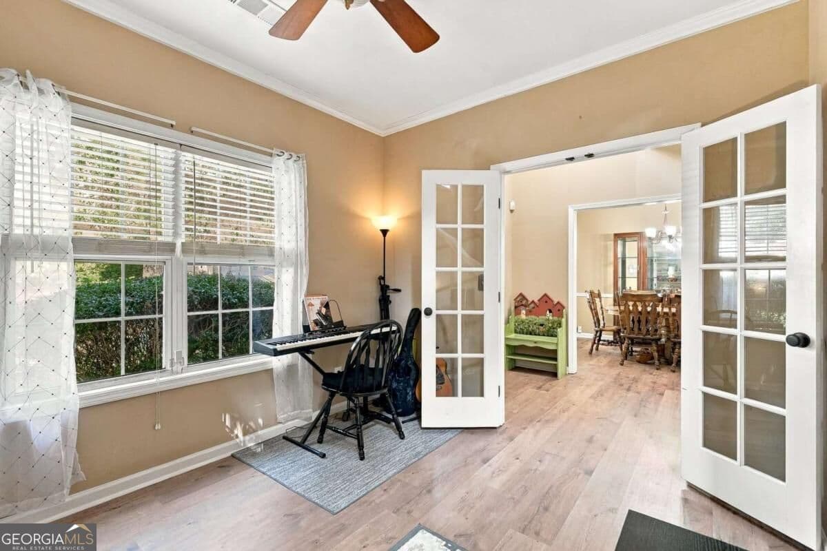 4 bedroom, 3 bathroom, 2,454 sq ft single family residence for sale at 7620 Lanier View Ridge, Cumming, GA 30041 — photo 10