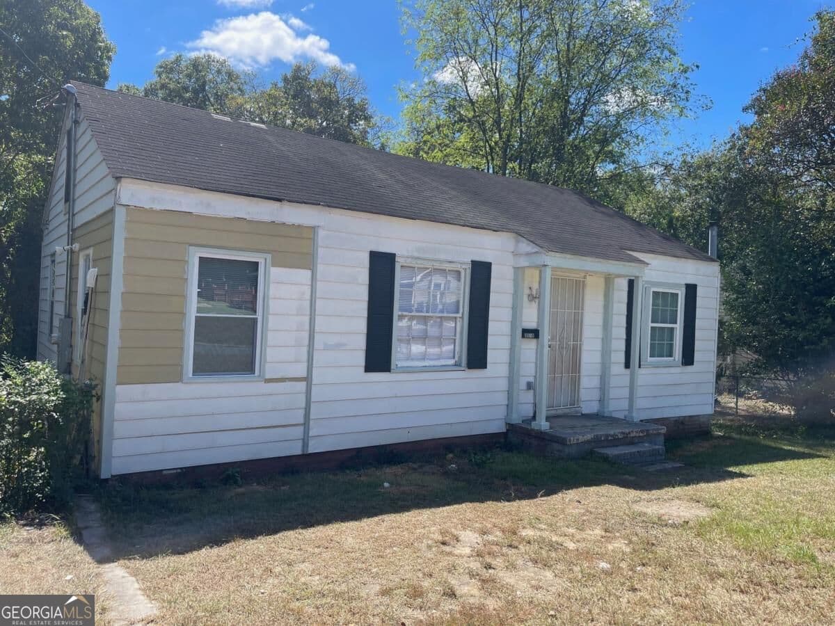 2 bedroom, 1 bathroom, 791 sq ft single family residence for rent at 3518 Carroll Avenue, Macon, GA 31204 for $975 a month