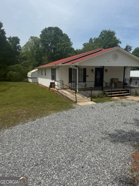 4 bedroom, 1.5 bathroom, 1,200 sq ft mixed use for sale at 38 Campbell, Cleveland, GA 30528 — photo 3
