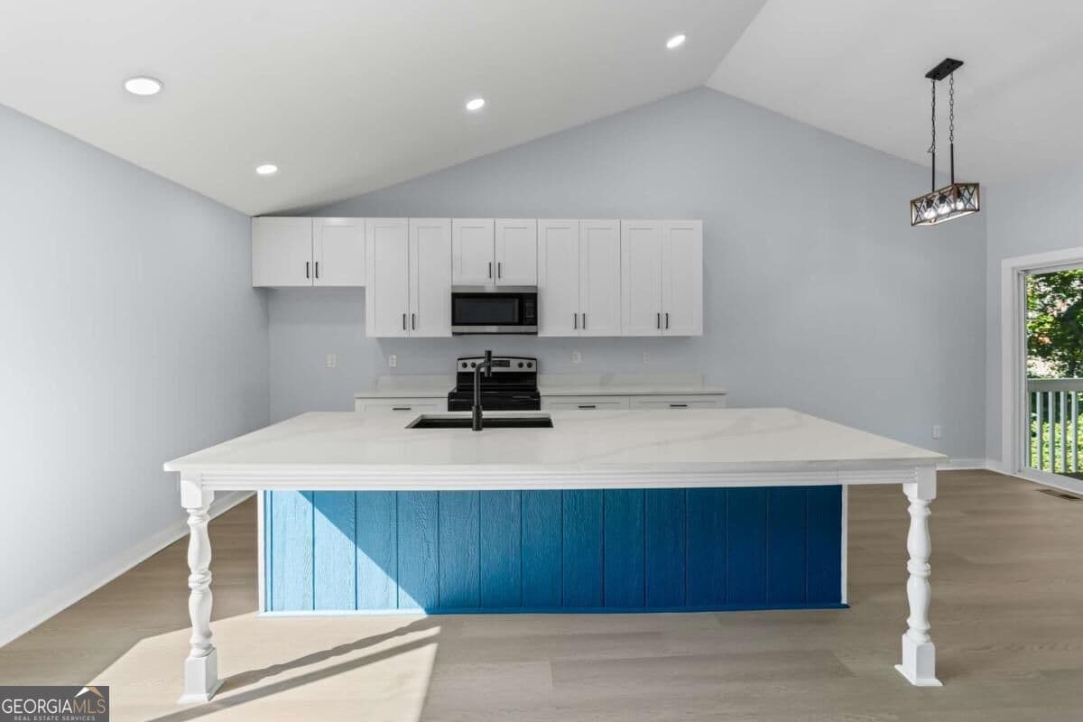 4 bedroom, 3 bathroom, 1,958 sq ft single family residence for sale at 590 Pinnacle Point, Lithonia, GA 30058 — photo 8