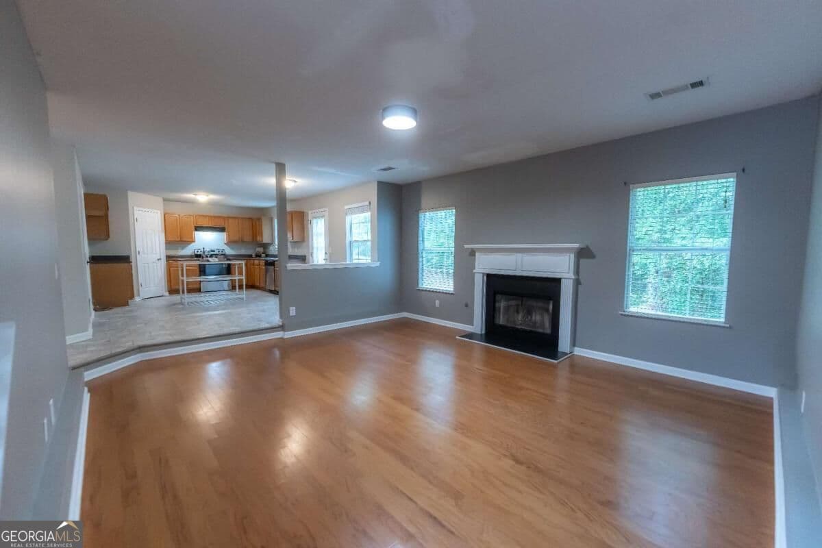 4 bedroom, 3 bathroom, 2,681 sq ft single family residence for sale at 3458 Craggy Perch, Douglasville, GA 30135 — photo 9