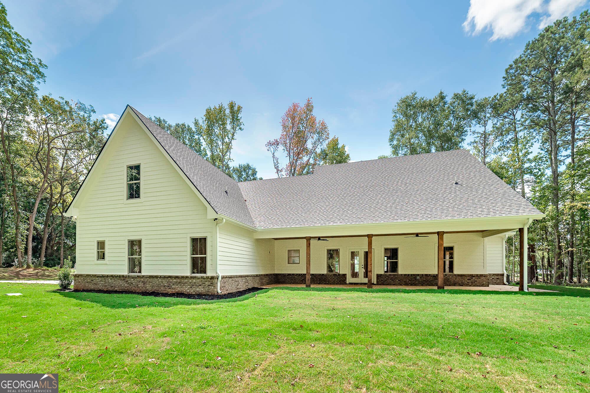 5 bedroom, 3.5 bathroom, 3,890 sq ft single family residence for sale at 164 Henderson Mill, Mansfield, GA 30055 — photo 8