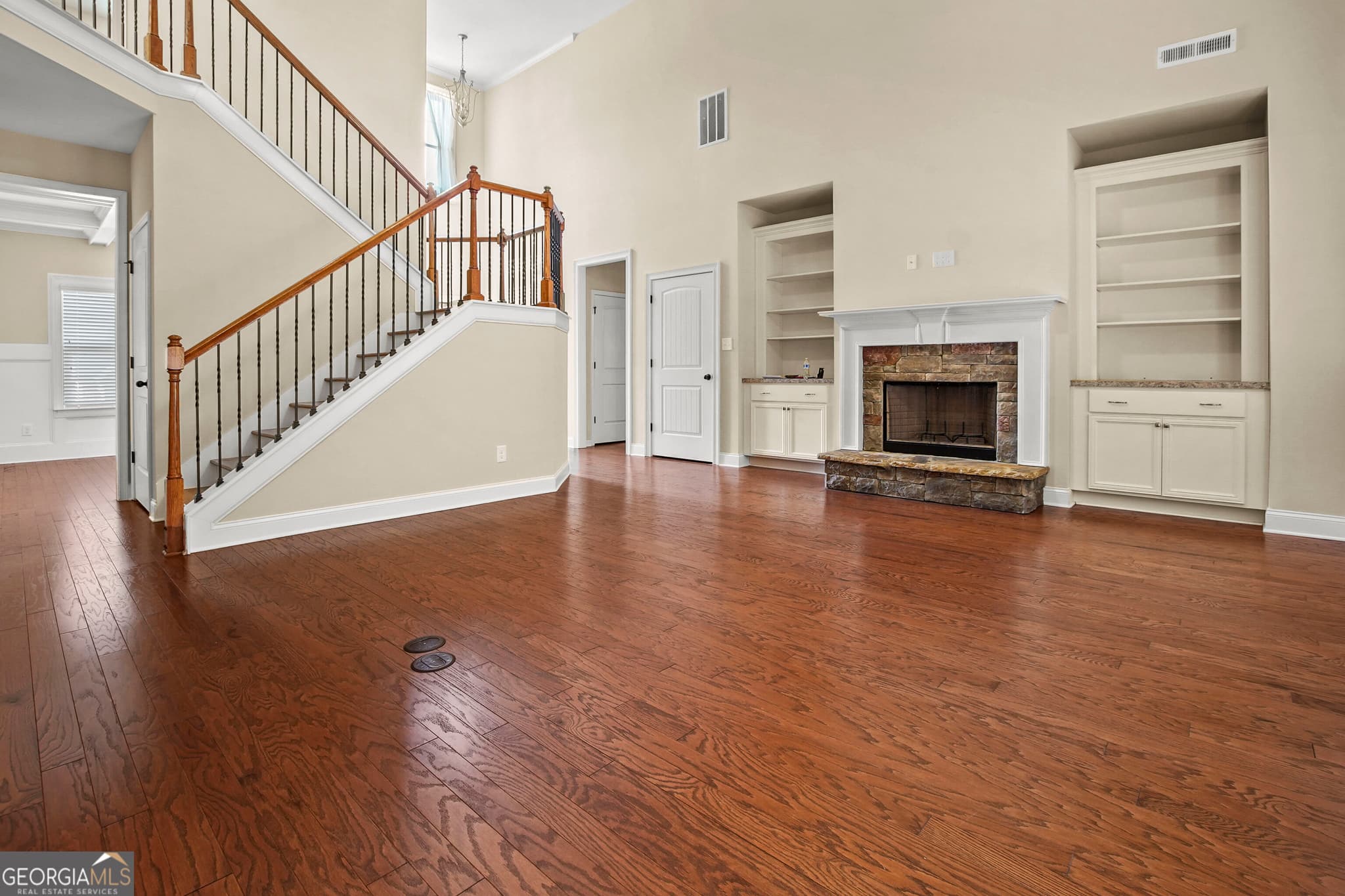 5 bedroom, 3 bathroom, 2,547 sq ft single family residence for sale at 110 Moreland Oaks Drive, Moreland, GA 30259 — photo 3