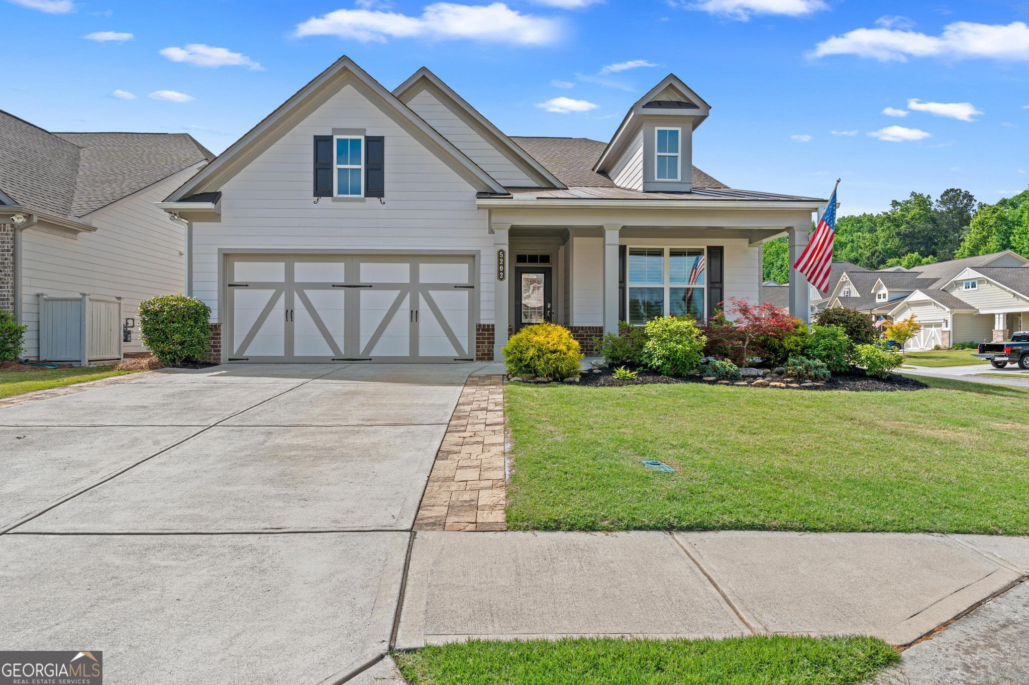 4 bedroom, 3 bathroom, 2,851 sq ft single family residence sold at 5202 Noble Oak Cove, Gainesville, GA 30504