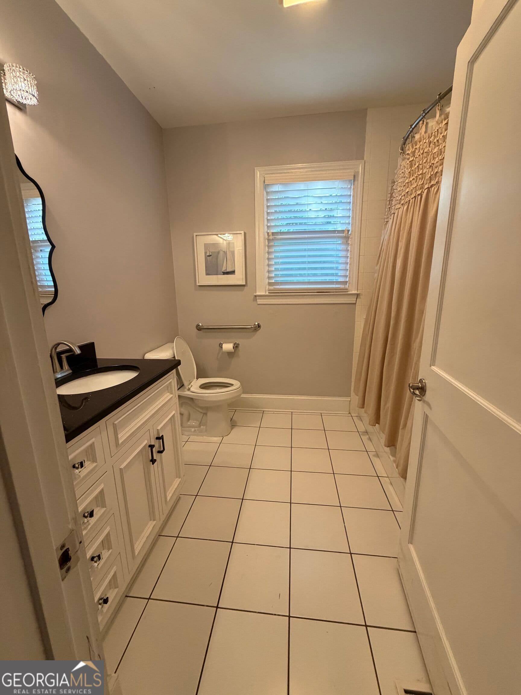 2 bedroom, 2 bathroom, 1,848 sq ft single family residence for sale at 236 Tilney Avenue, Griffin, GA 30224 — photo 5