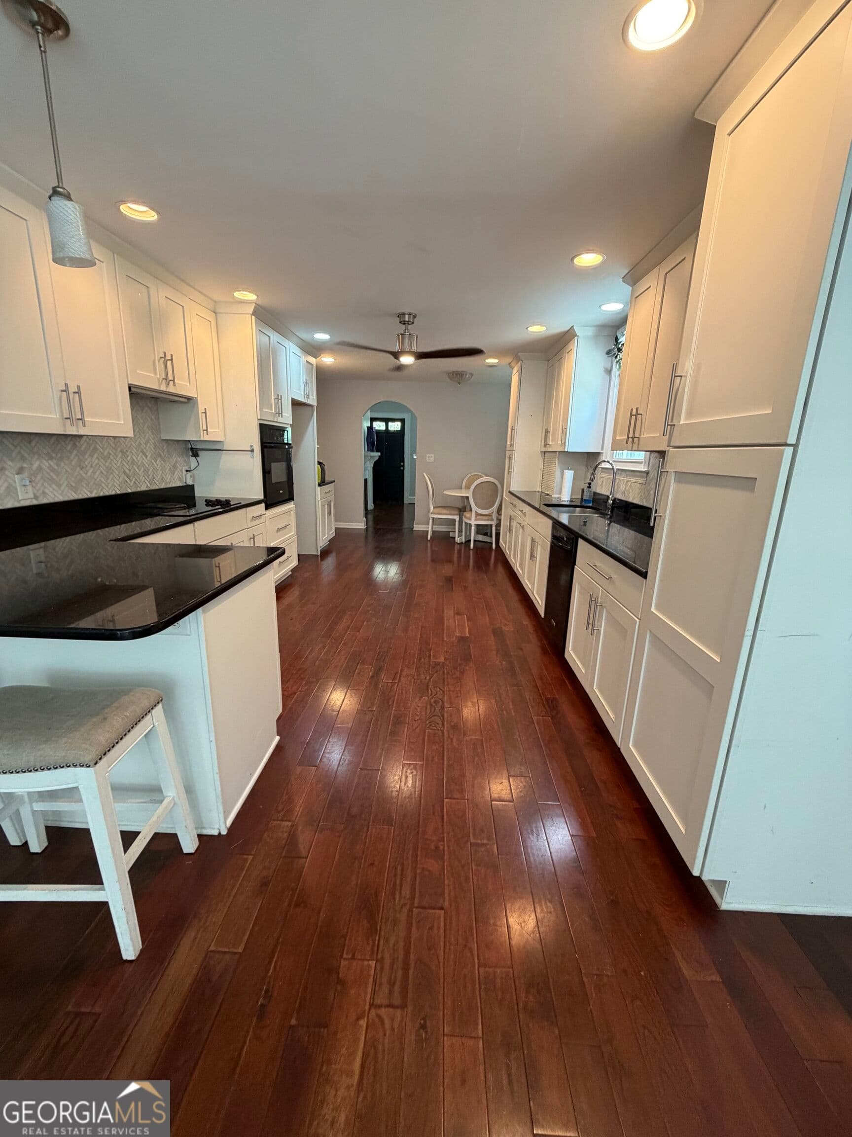 2 bedroom, 2 bathroom, 1,848 sq ft single family residence for sale at 236 Tilney Avenue, Griffin, GA 30224 — photo 4