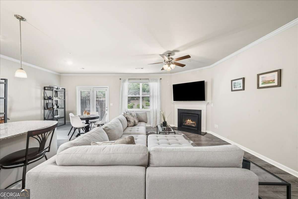 3 bedroom, 2.5 bathroom, 1,925 sq ft townhouse for sale at 815 Upper Dove Court, Woodstock, GA 30188 — photo 10