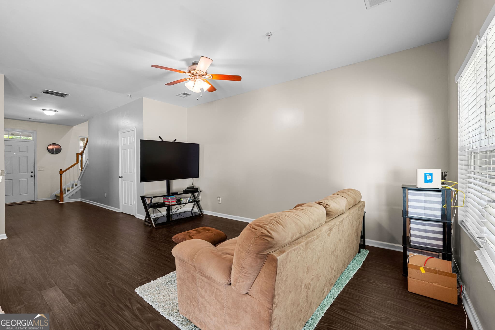 3 bedroom, 2.5 bathroom, 1,682 sq ft townhouse for sale at 143 Granite Way, Newnan, GA 30265 — photo 10
