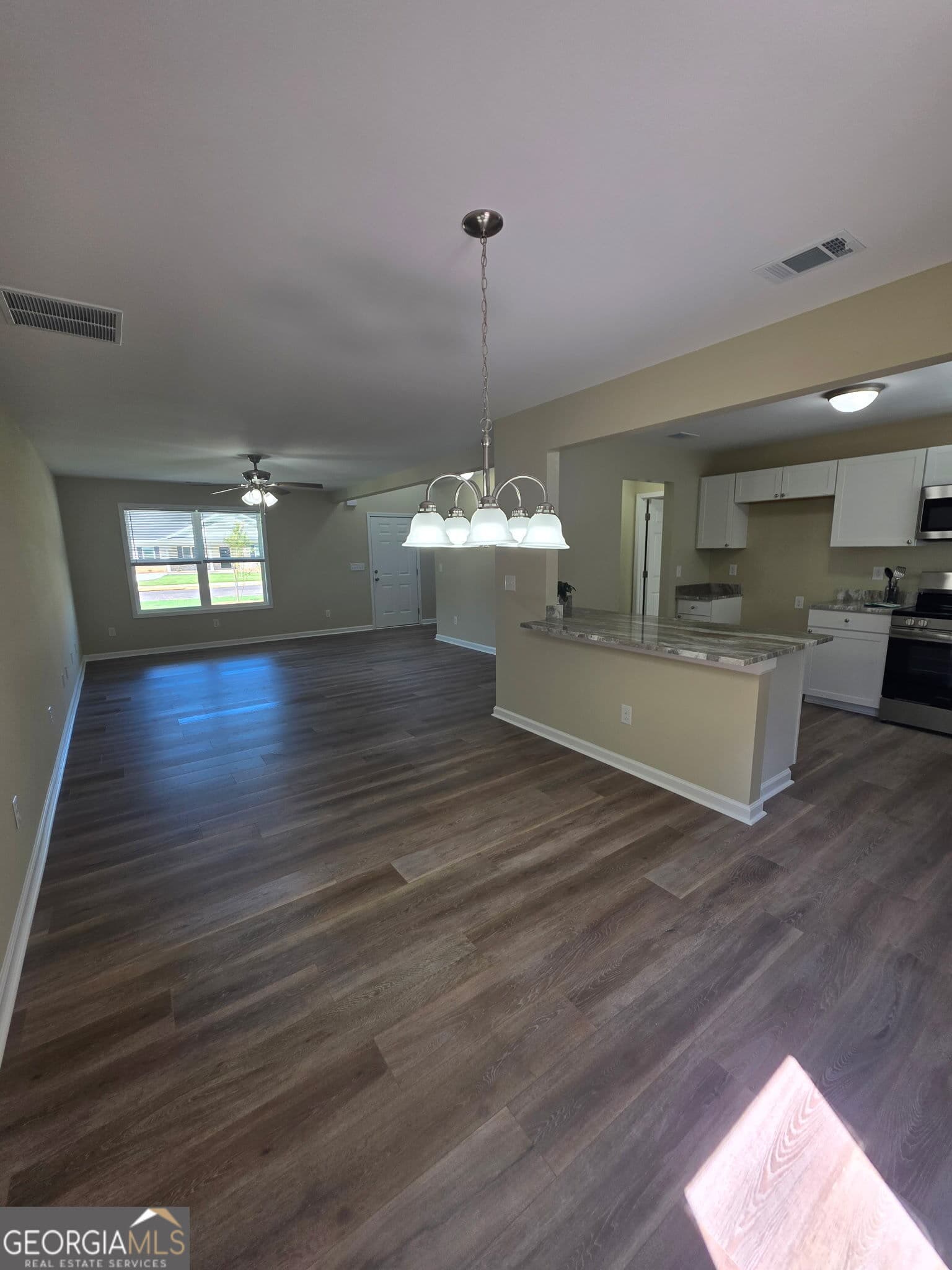4 bedroom, 3 bathroom, 1,756 sq ft single family residence for sale at 70 Charlotte Drive, Statham, GA 30666 — photo 5