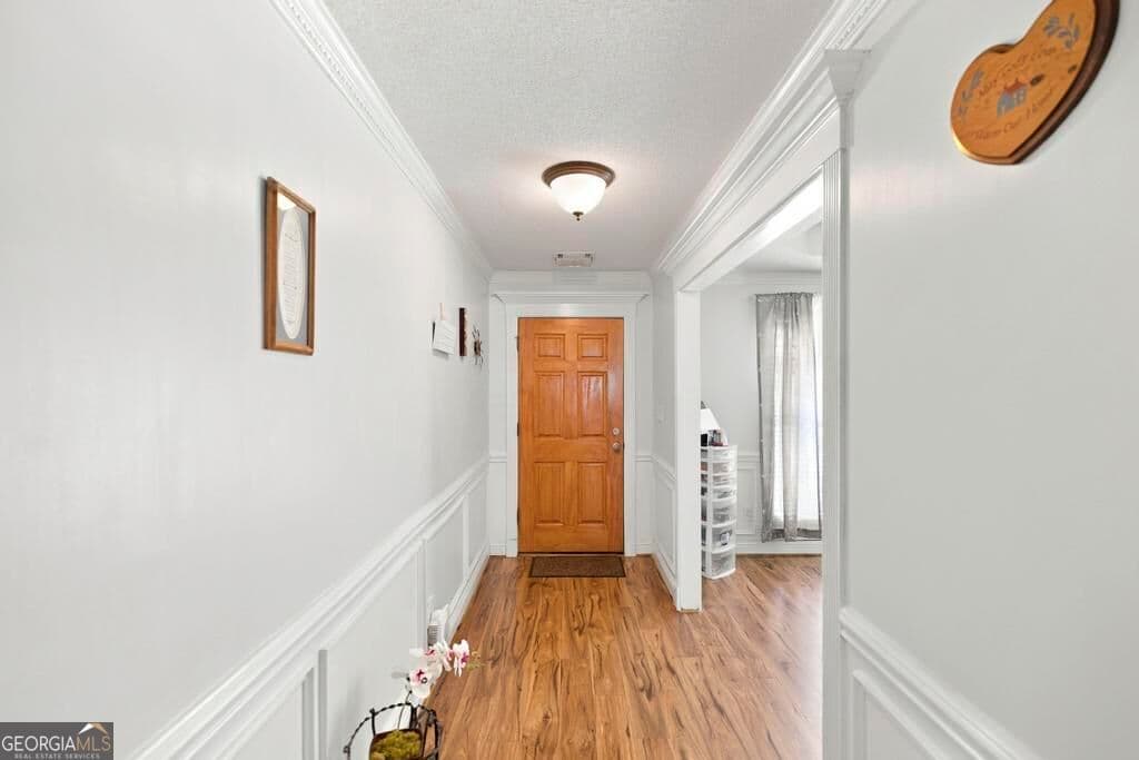 3 bedroom, 2 bathroom, 1,914 sq ft single family residence for sale at 256 Ellicott Drive, Warner Robins, GA 31088 — photo 8