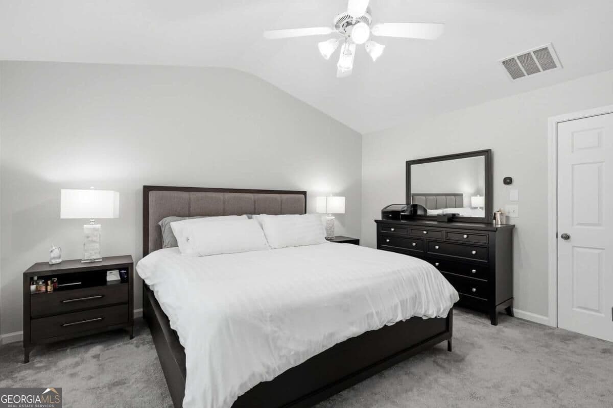 4 bedroom, 2.5 bathroom, 2,488 sq ft townhouse for sale at 11284 Musette Circle, Alpharetta, GA 30009 — photo 5