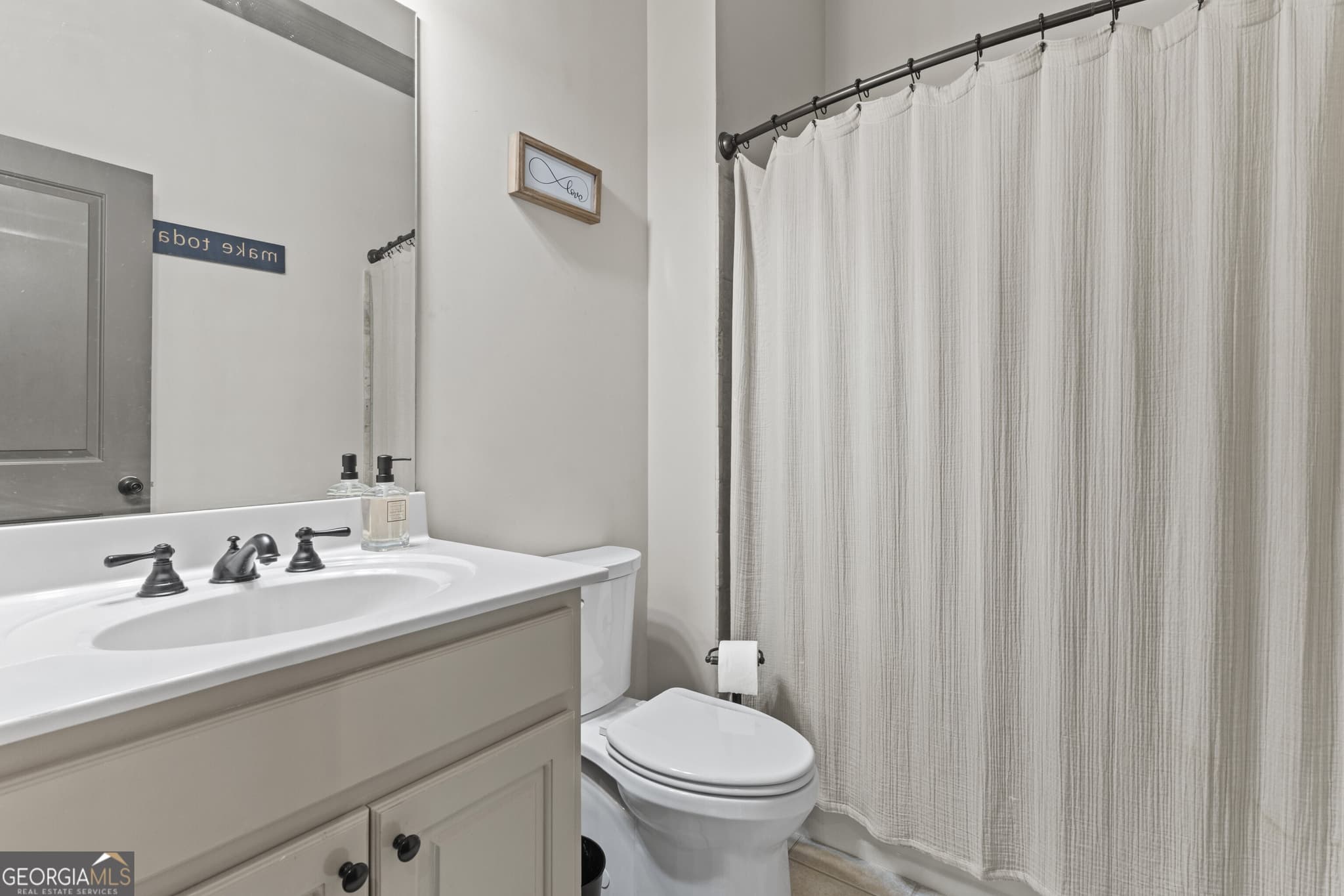 4 bedroom, 3 bathroom, 2,598 sq ft single family residence for sale at 1458 Hedgewood Lane, Kennesaw, GA 30152 — photo 6