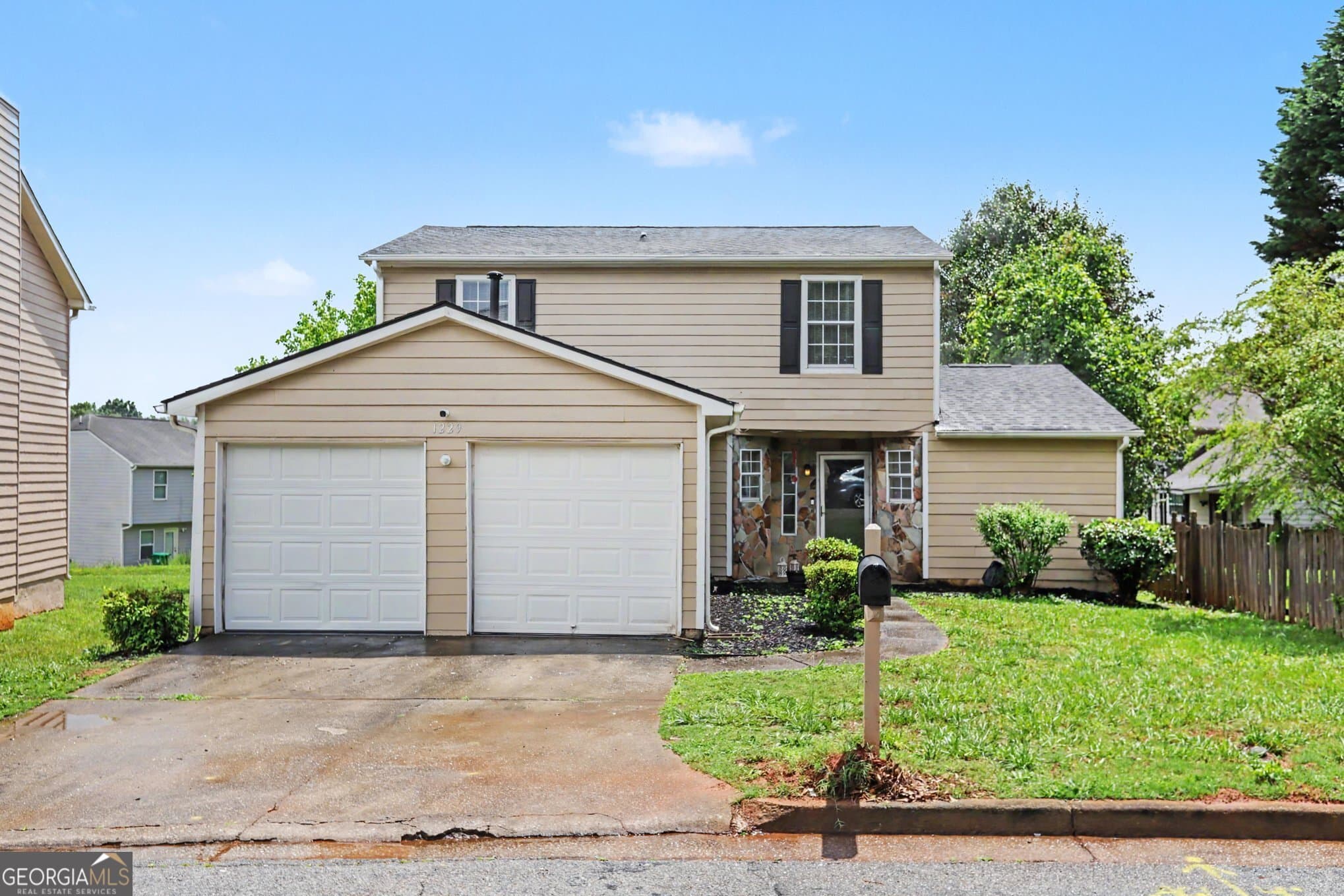 3 bedroom, 2 bathroom, 1,407 sq ft single family residence sold at 1229 To Lani Farm Road, Stone Mountain, GA 30083