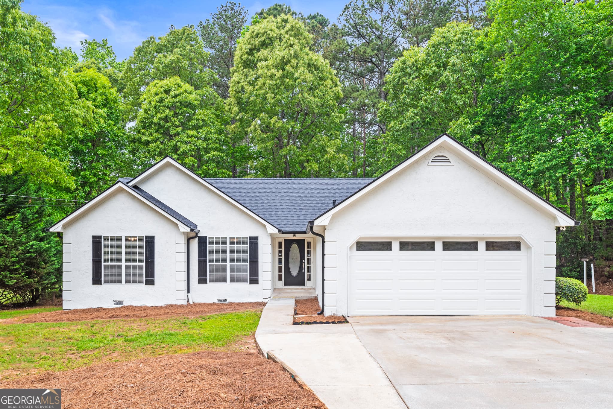 3 bedroom, 2 bathroom, 1,580 sq ft single family residence sold at 40 Kelsey Way, Palmetto, GA 30268