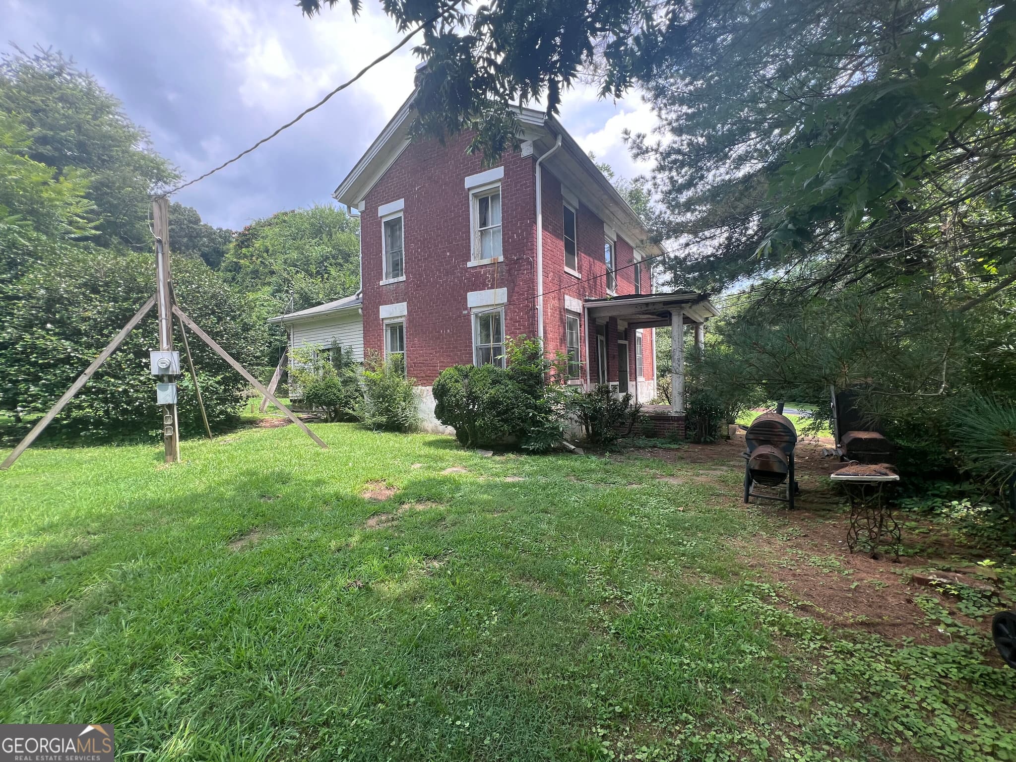 2 bedroom, 1 bathroom, 2,070 sq ft single family residence for sale at 123 NW Congress Street, Summerville, GA 30747 — photo 3