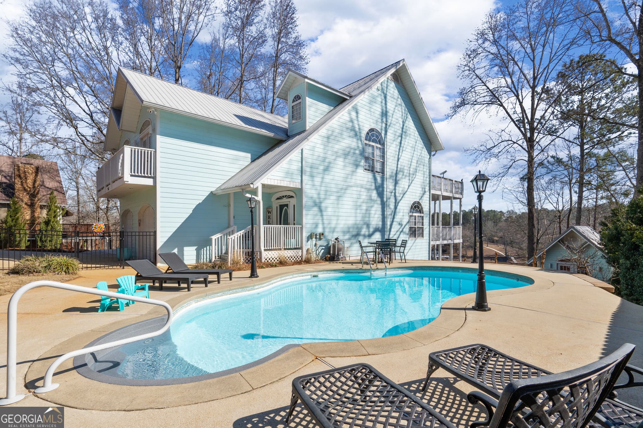 5 bedroom, 3.5 bathroom, 3,128 sq ft single family residence under contract at 967 Wright Way, Wedowee, AL 36278 — photo 3