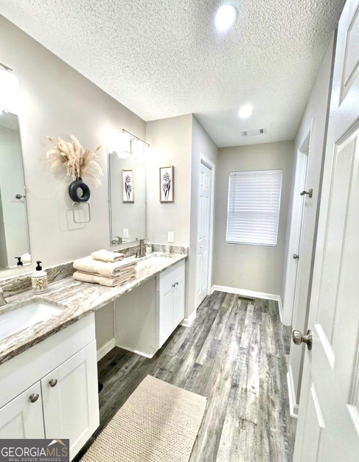 4 bedroom, 2 bathroom, 2,122 sq ft single family residence for sale at 271 Thomas Circle, Springfield, GA 31329 — photo 6