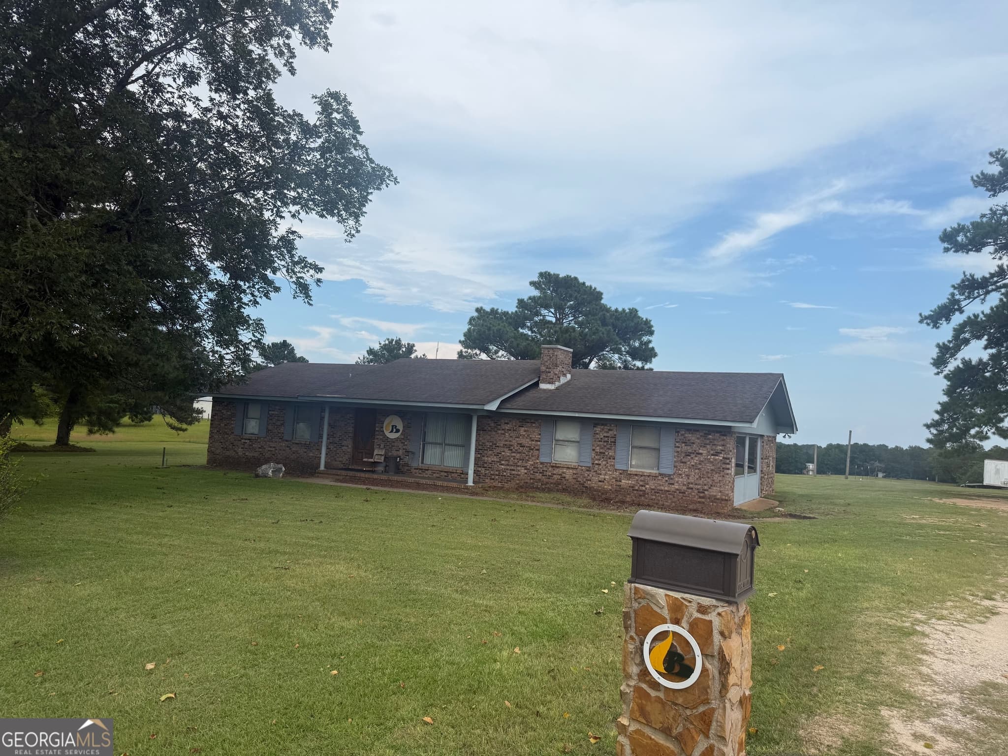 3 bedroom, 2 bathroom, 1,920 sq ft single family residence for sale at 1314 Co Rd 79, Eufaula, AL 36027 — photo 3
