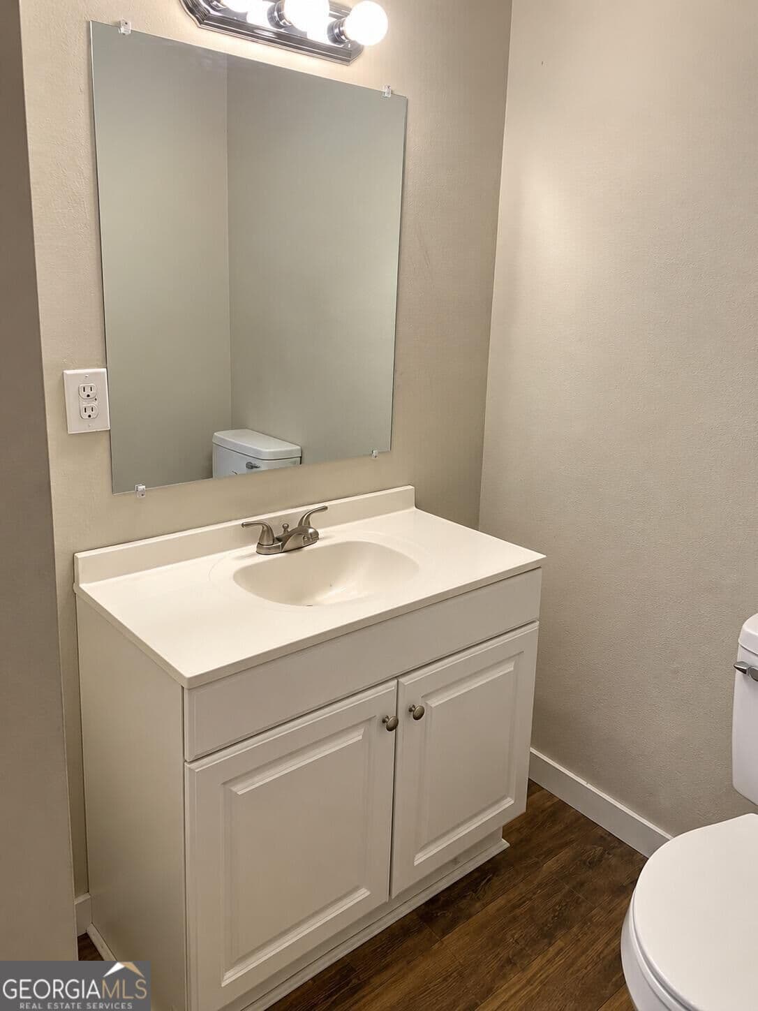 3 bedroom, 2 bathroom, 1,059 sq ft single family residence for sale at 207 Uncle Remus Court, Eatonton, GA 31024 — photo 8