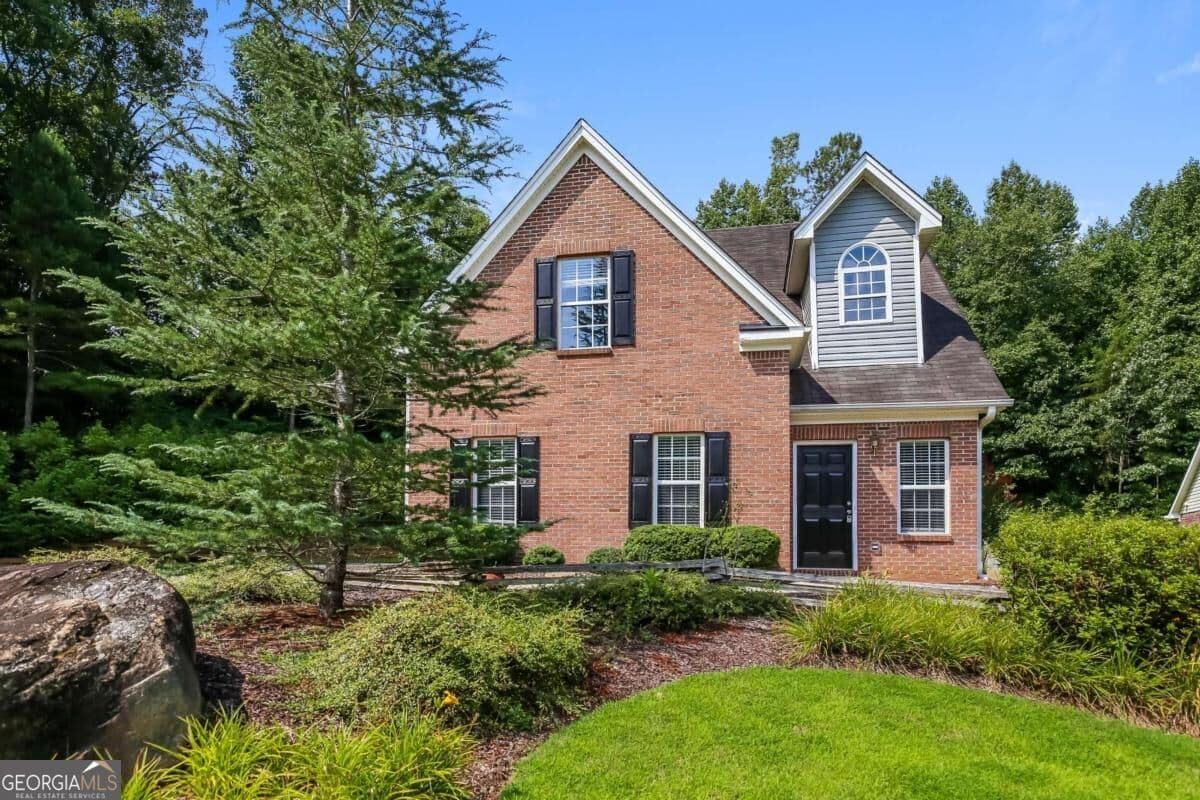 3 bedroom, 2.5 bathroom single family residence for rent at 8040 Paddocks Mill Drive, Cumming, GA 30041 for $2,130 a month — photo 1 of 15