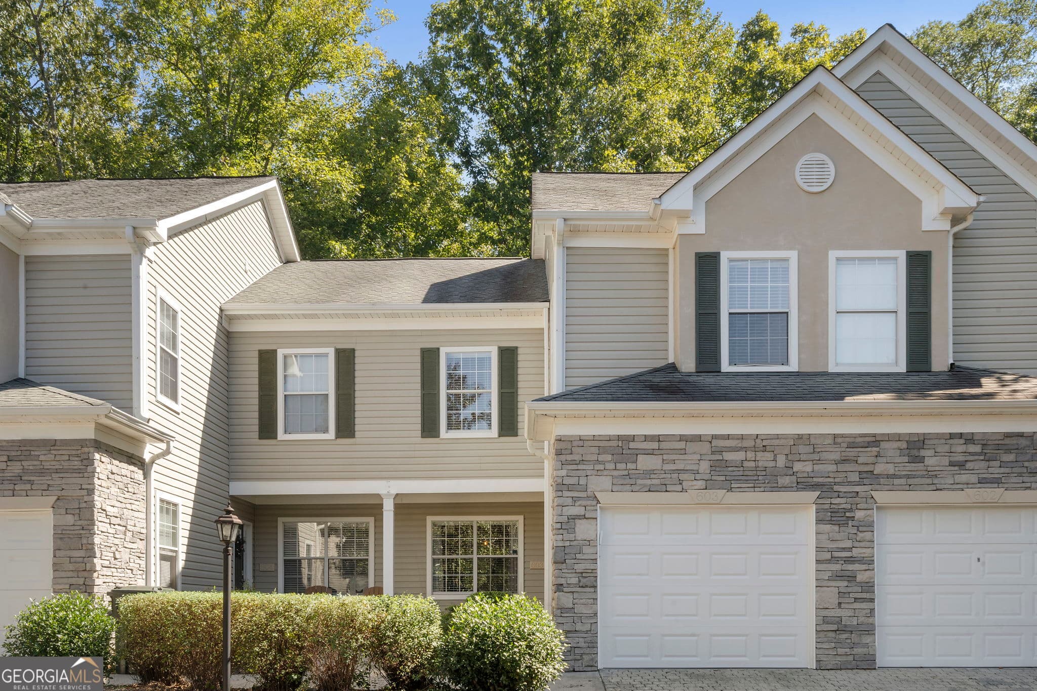 3 bedroom, 3.5 bathroom, 2,100 sq ft condominium for sale at 603 Las Brasis Court, Peachtree City, GA 30269