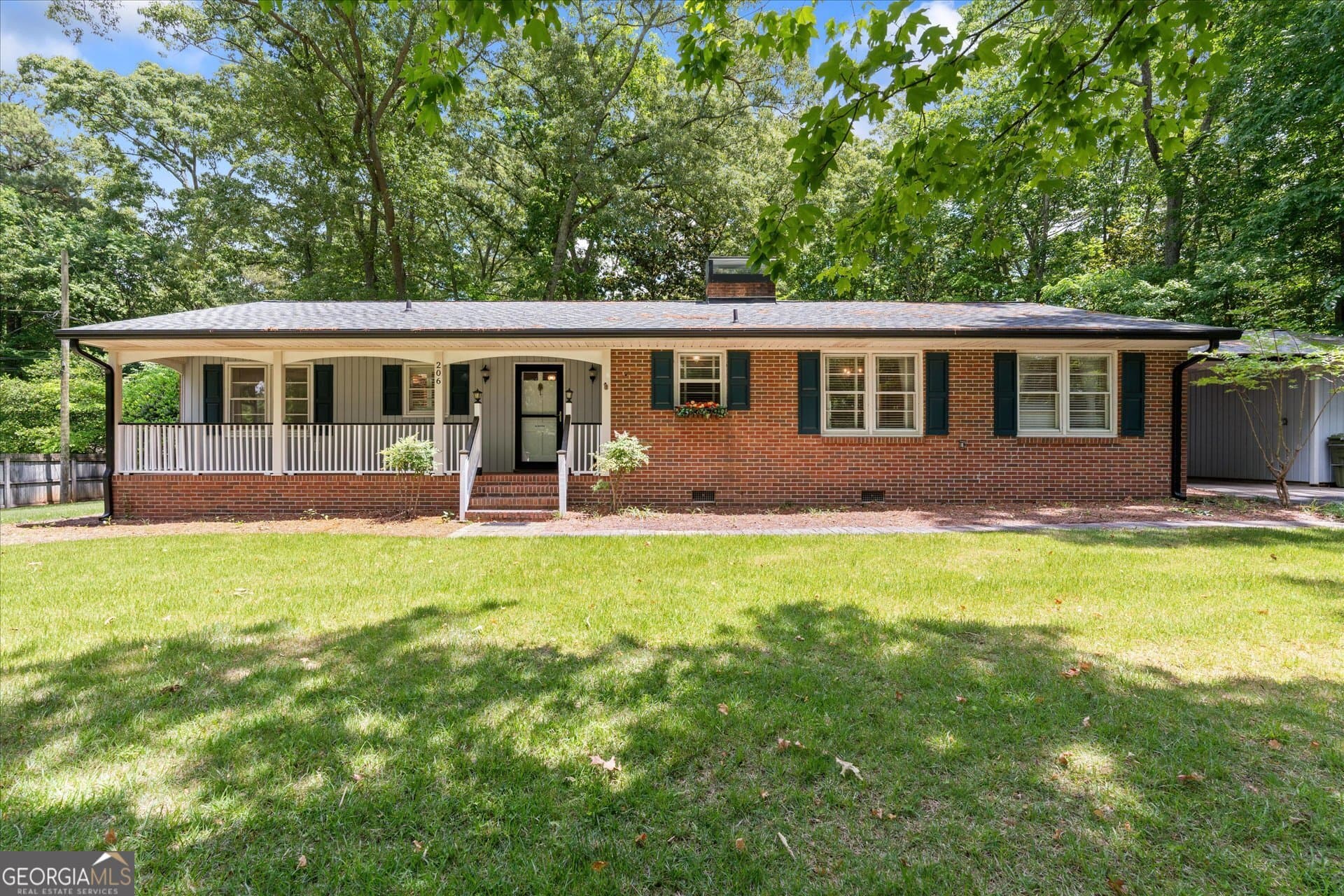 3 bedroom, 2 bathroom, 1,621 sq ft single family residence sold at 206 Ridley Drive, Carrollton, GA 30117